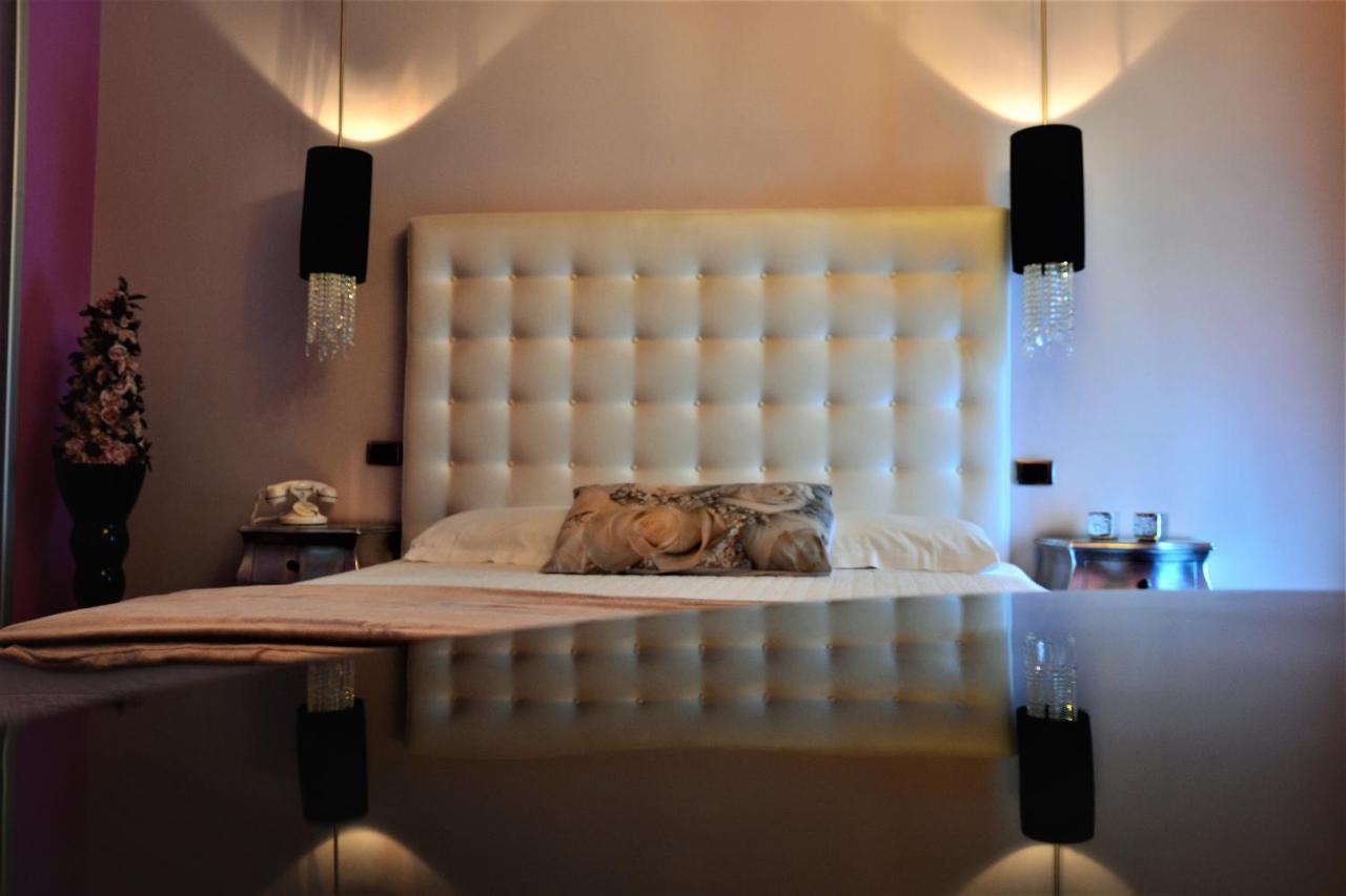 Hotel In - Lounge Room Cazzago  Εξωτερικό φωτογραφία