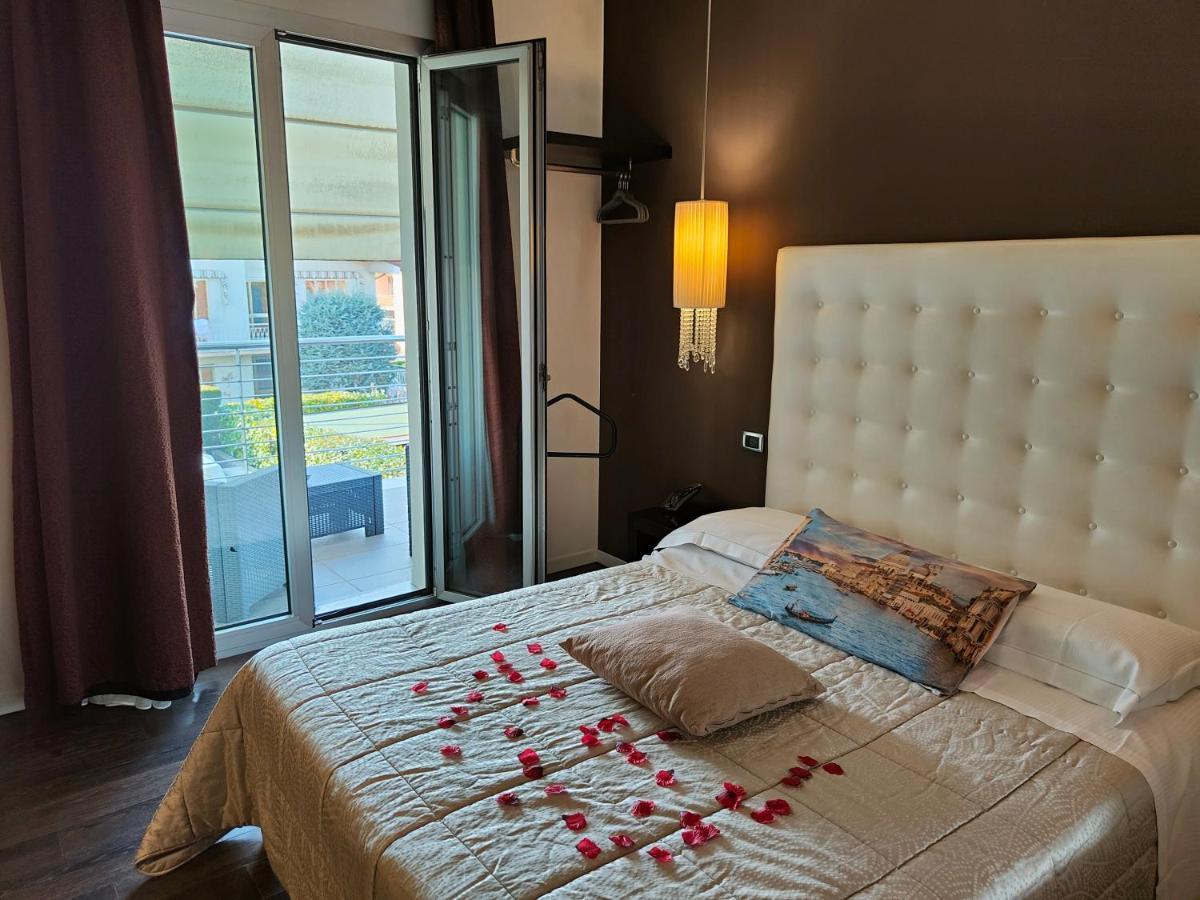 Hotel In - Lounge Room Cazzago  Εξωτερικό φωτογραφία