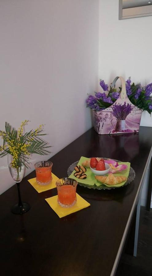 Hotel In - Lounge Room Cazzago  Εξωτερικό φωτογραφία