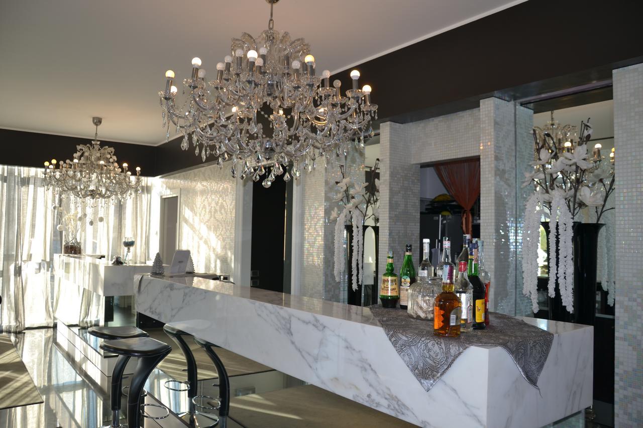 Hotel In - Lounge Room Cazzago  Εξωτερικό φωτογραφία